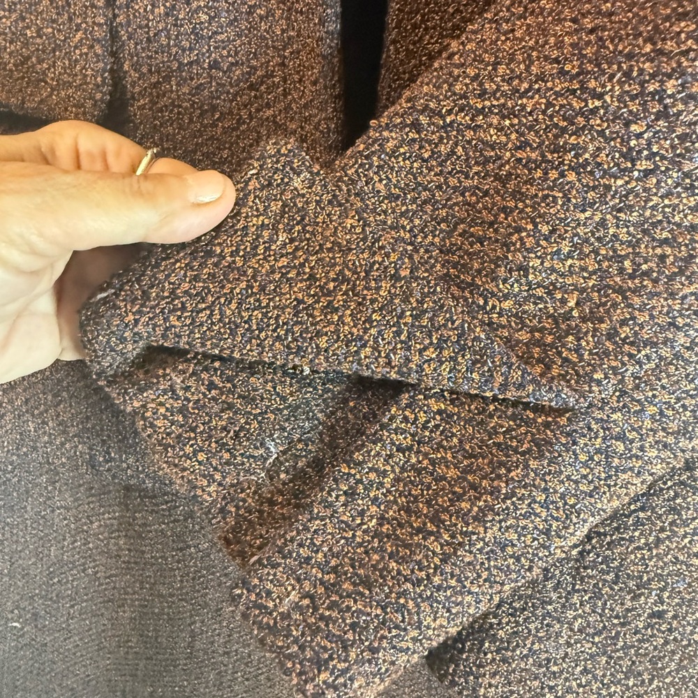 Escada Brown Wool/Alpaca/Silk Bouclé Blazer and Skirt Set - Picture 8 of 15